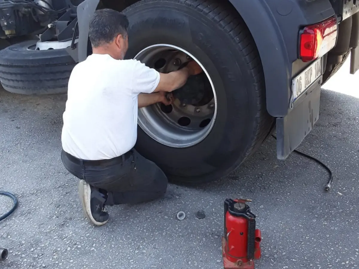 Yalova Oto Lastikçi